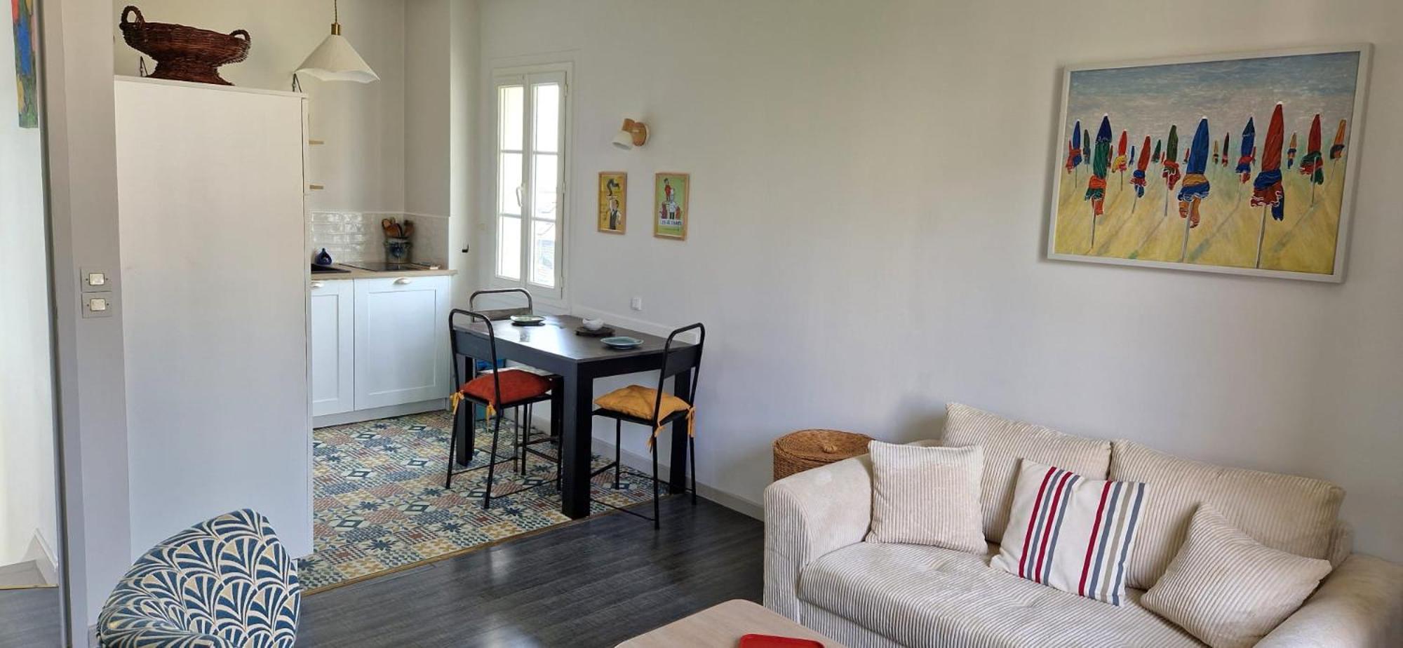 Bel Appartement, 2 Chambres, Parking, Proximite Plage Et Centre Ville Trouville-sur-mer Exteriör bild